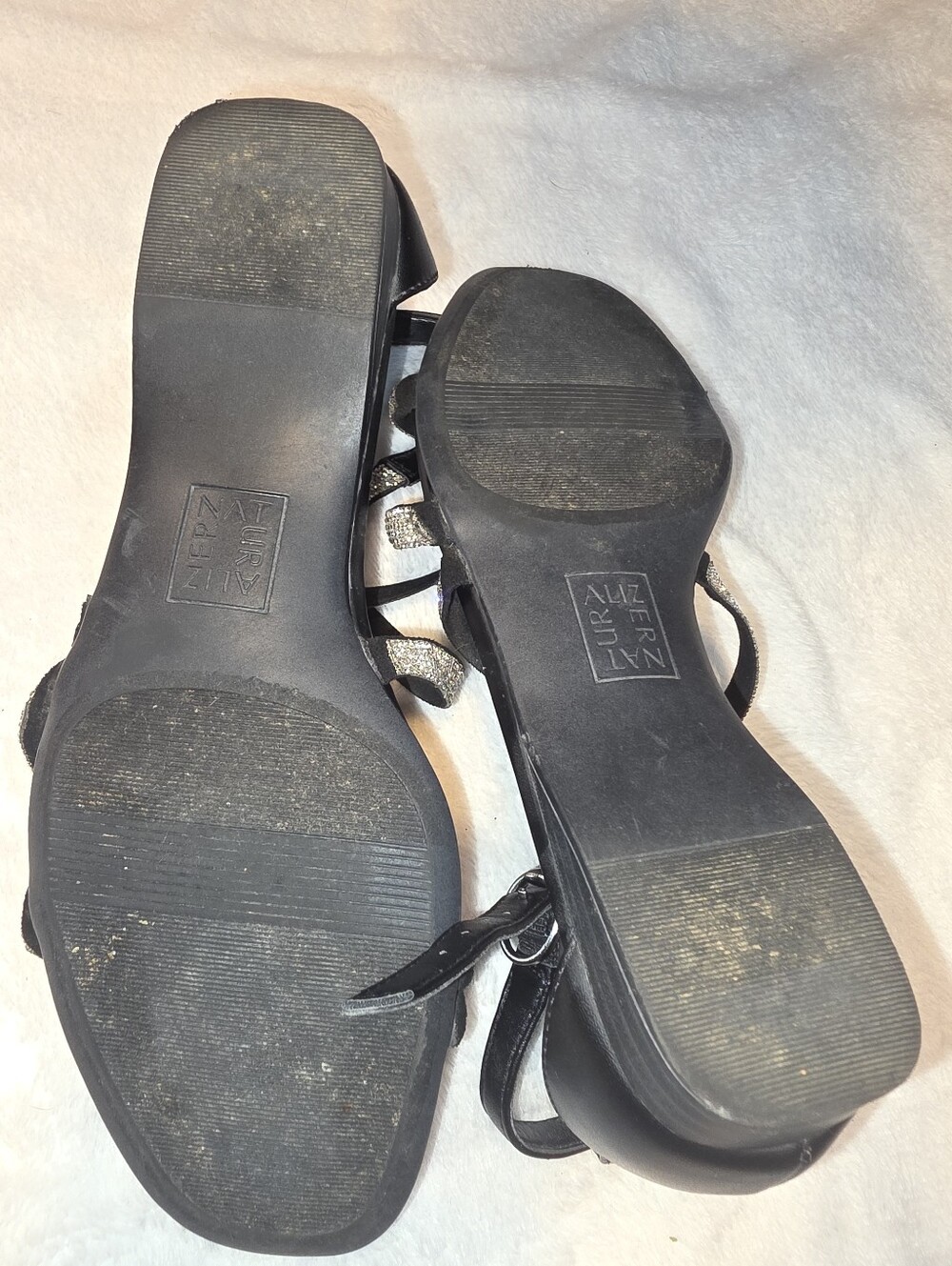 Naturalizer Black Sandals with Silver Crystal Straps- Size 6.5 - Picture 4 of 4